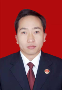 七星关检察长照片.jpg